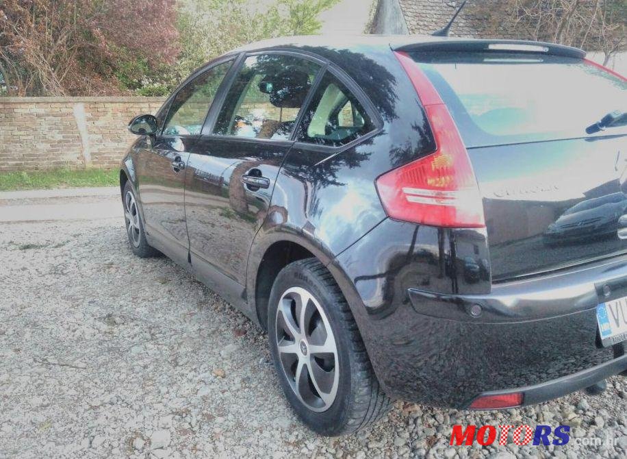 2006' Citroen C4 2,0 Hdi 16V Vtr photo #1