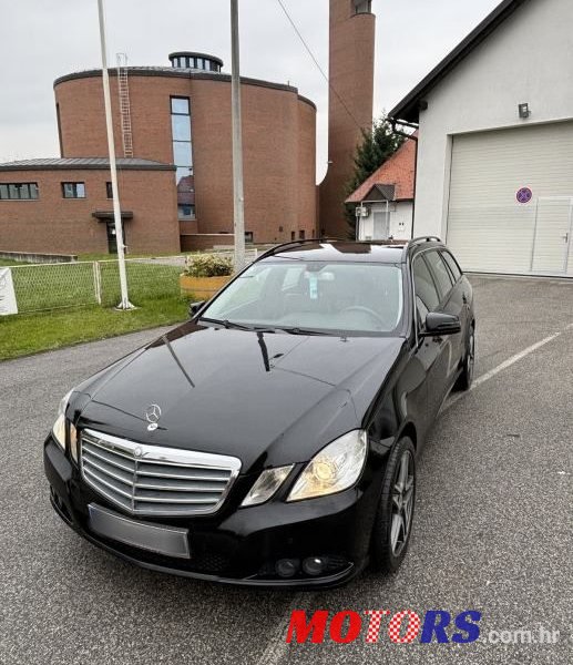 2010' Mercedes-Benz E-Klasa 200 Cdi T photo #2