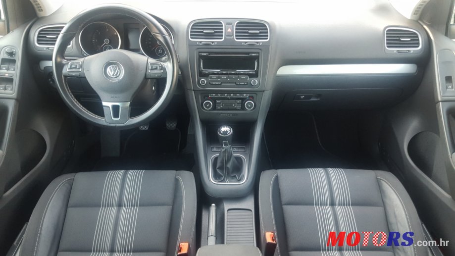 2012' Volkswagen Golf VI photo #3