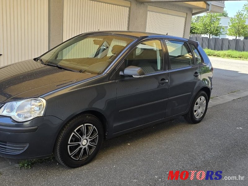 2008' Volkswagen Polo 1,2 photo #2