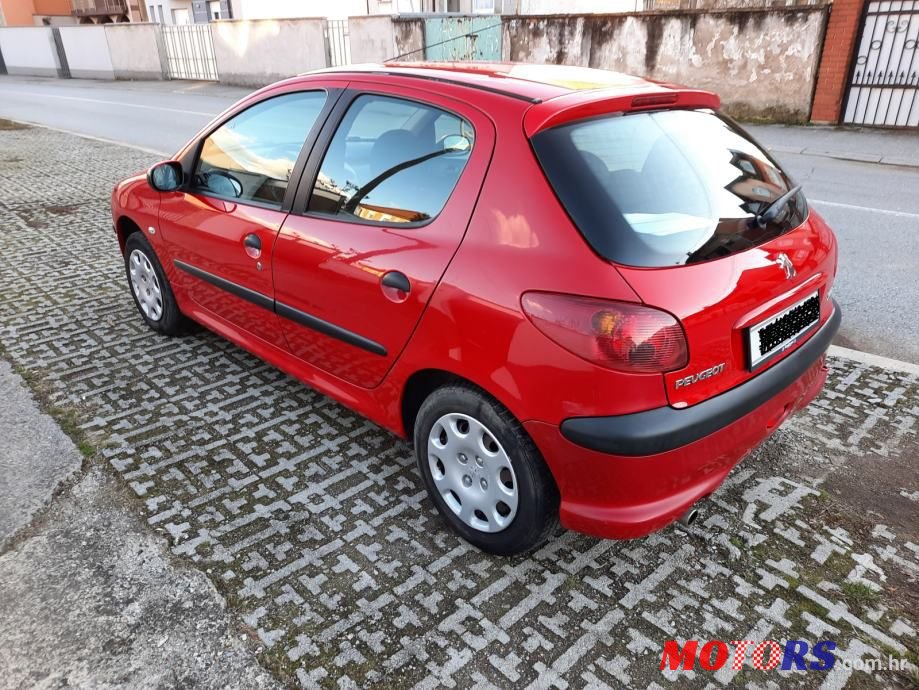 2008' Peugeot 206 photo #6