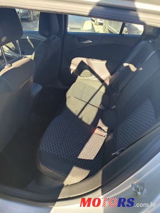 2018' Opel Astra Karavan photo #5