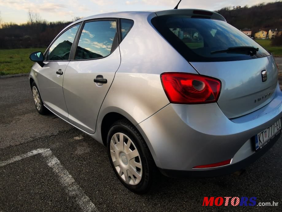 2009' SEAT Ibiza 1,9 Tdi photo #3