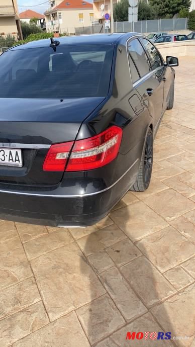 2011' Mercedes-Benz E-Klasa 220 Cdi photo #3