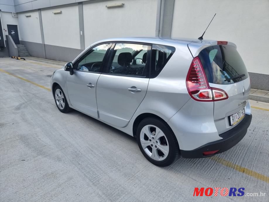 2009' Renault Scenic 1,4 Tce photo #1