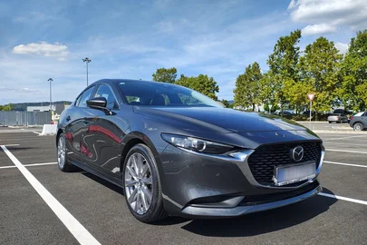 2020' Mazda 3 G122