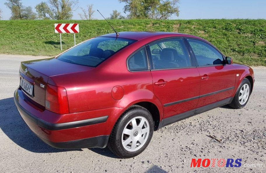 1999' Volkswagen Passat 1,9 Tdi photo #2