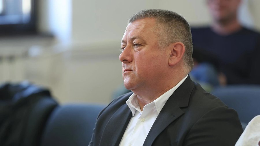 Dekaniću četiri godine zatvora zbog lažiranja prometne nesreće, žalit će se