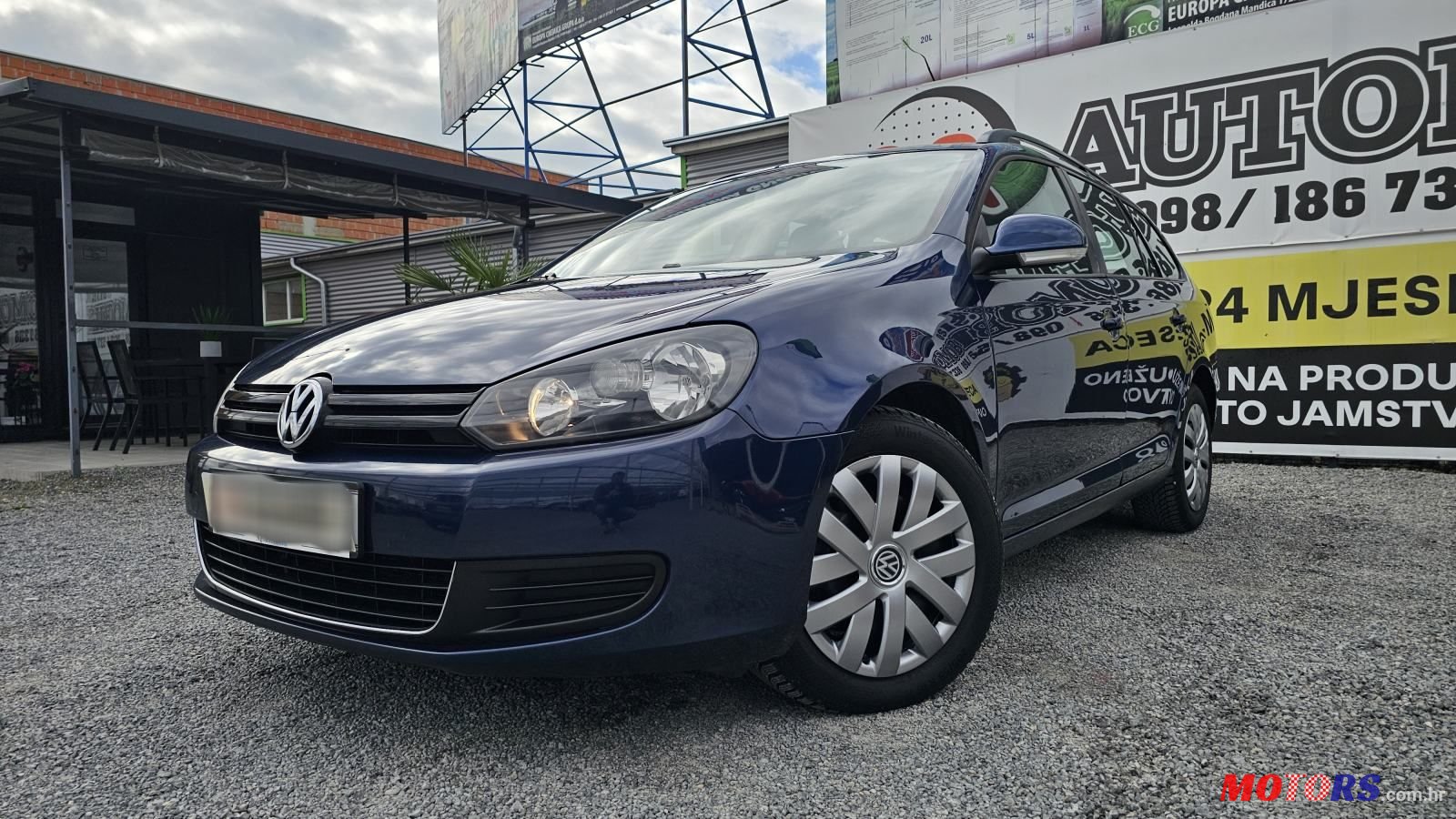 2012' Volkswagen Golf VI Variant photo #1