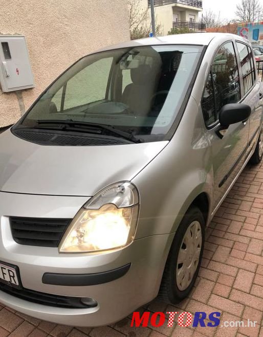 2006' Renault Modus 1,5 Dci photo #1