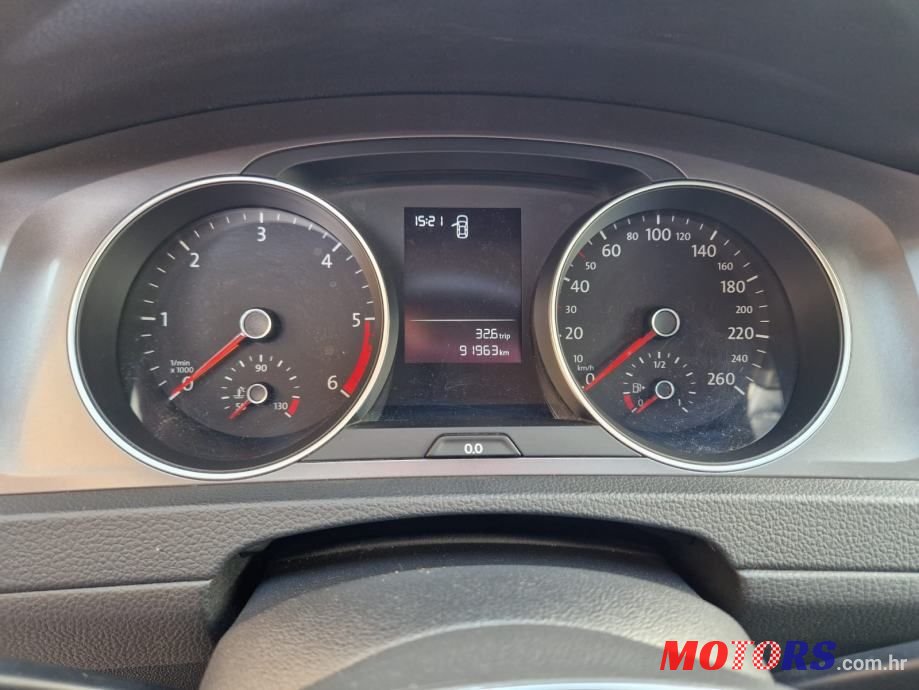 2016' Volkswagen Golf 7 1,6 Tdi photo #6