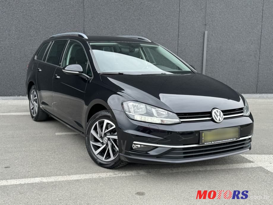 2017' Volkswagen Golf VII 1,6 Tdi Bmt photo #1