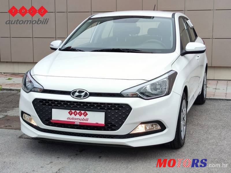 2017' Hyundai i20 1.1 Crdi Ilike photo #1