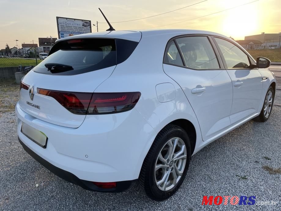 2020' Renault Megane Dci photo #6