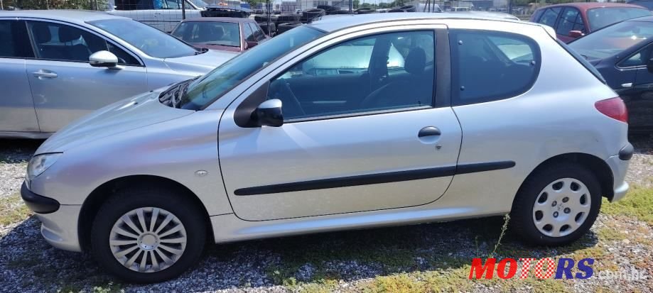 2008' Peugeot 206 photo #3
