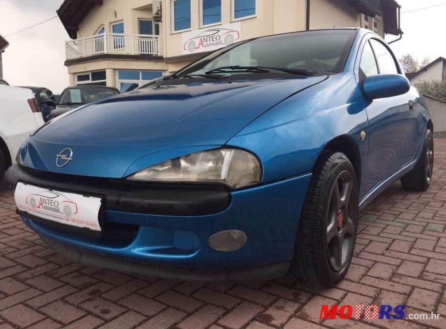 1996' Opel Tigra 1,4 I 16V photo #1