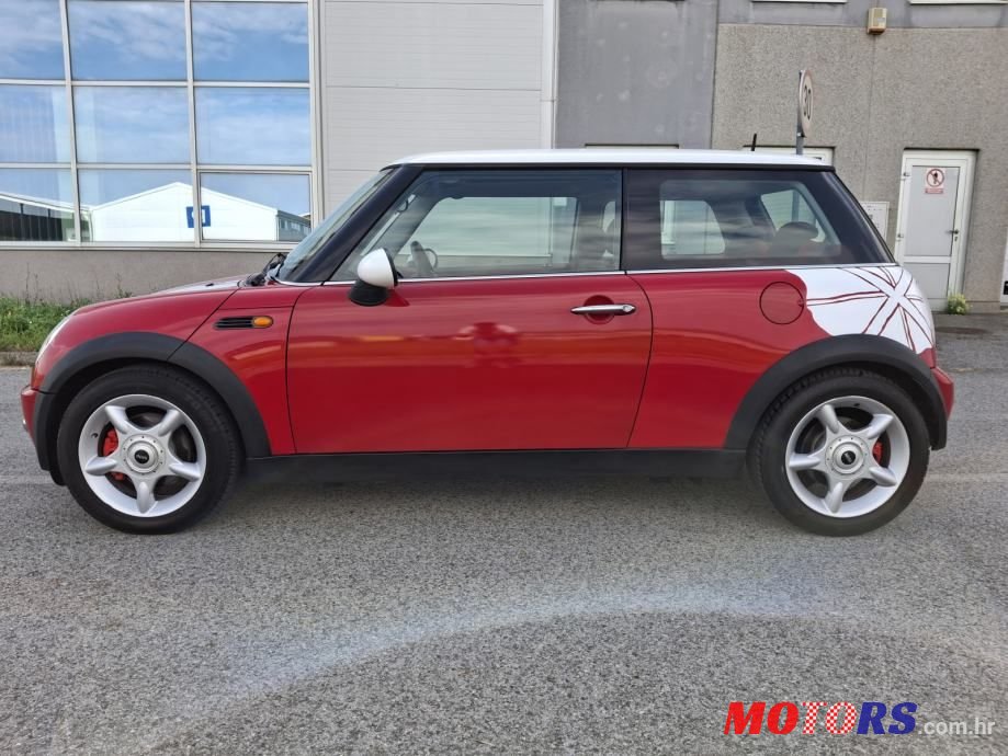 2003' MINI Cooper photo #5