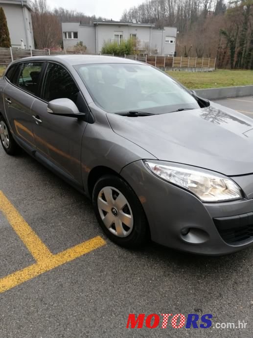2010' Renault Megane Grandtour 1,5 Dci photo #3