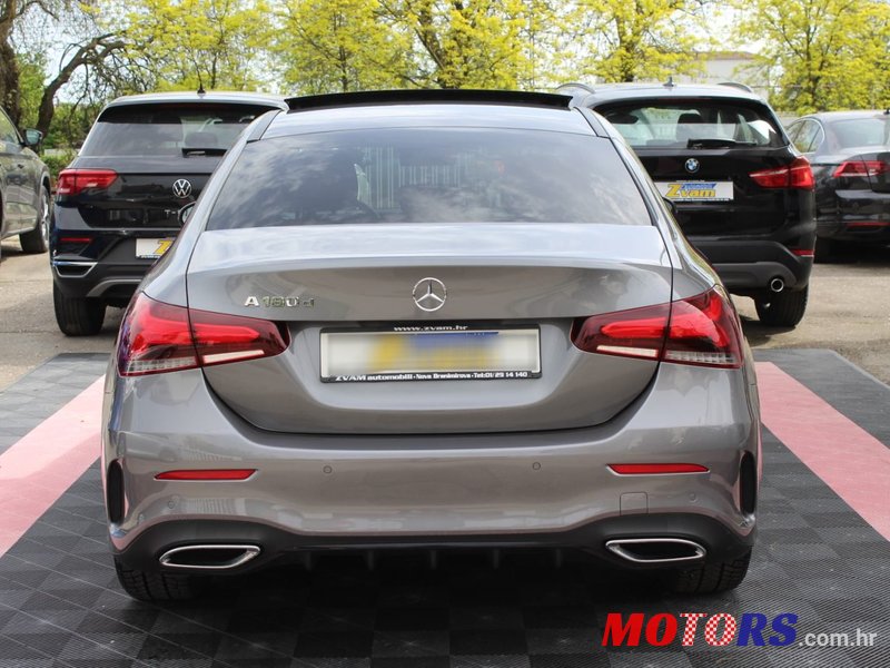 2020' Mercedes-Benz A-Klasa 180 D photo #6