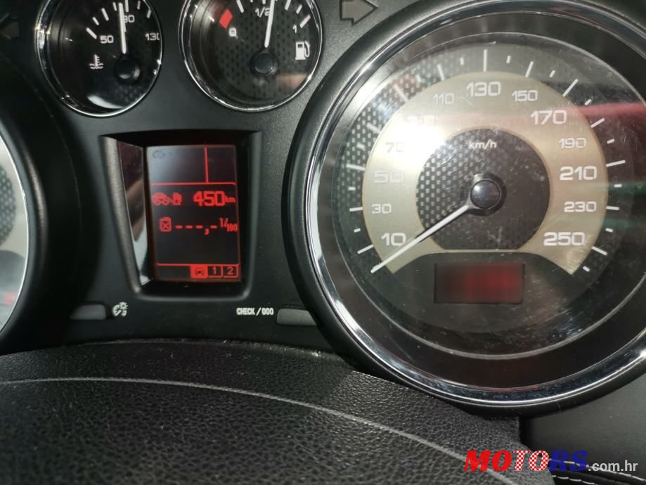 2011' Peugeot RCZ photo #5