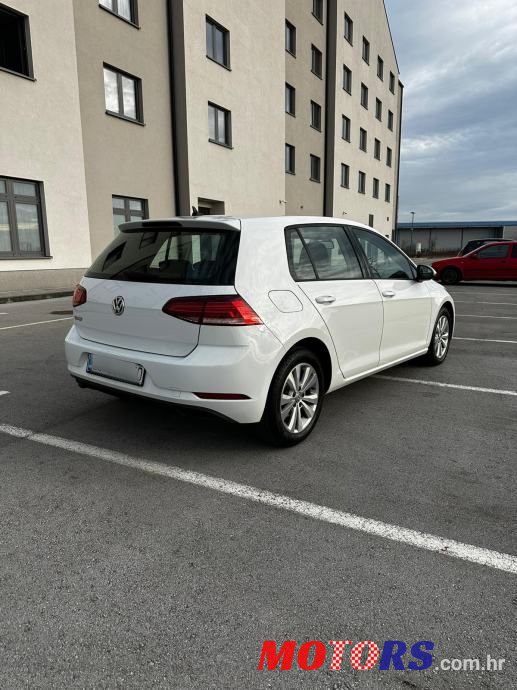2019' Volkswagen Golf VII 1,6 Tdi photo #6