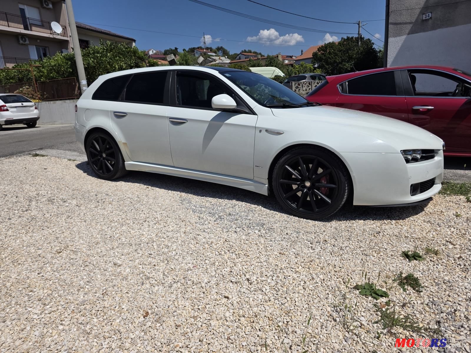 2010' Alfa Romeo 159 Sw photo #1