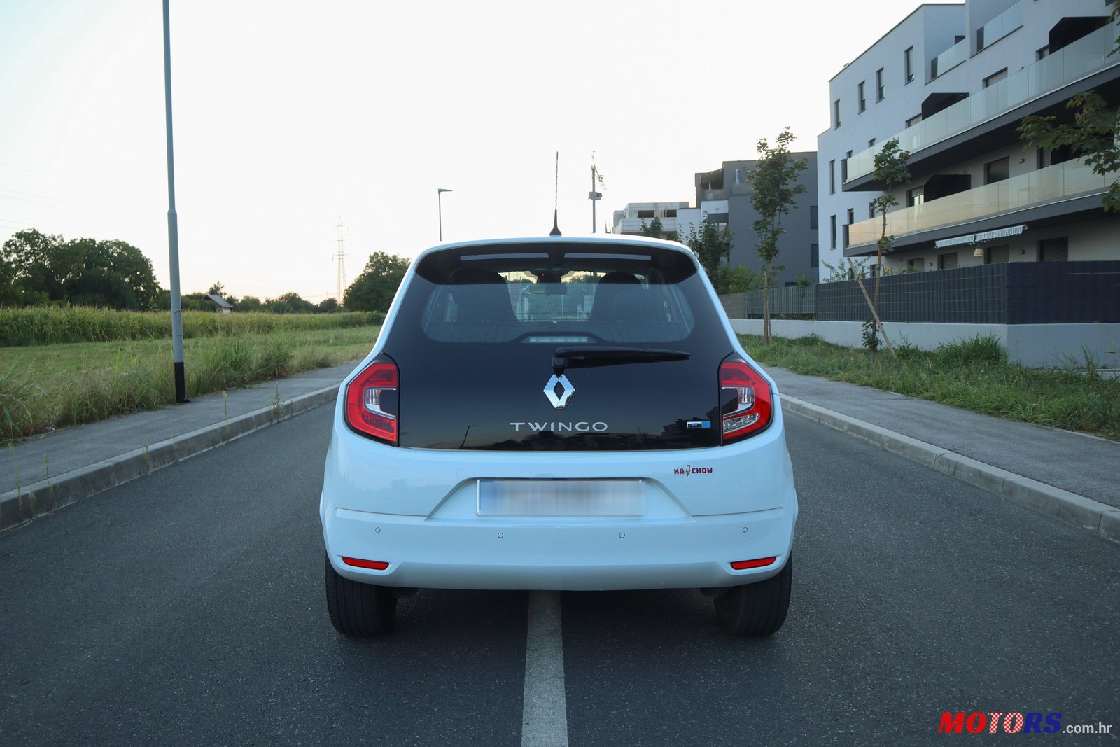 2022' Renault Twingo Z.E. photo #2