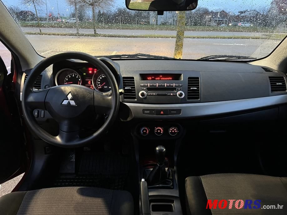 2010' Mitsubishi Lancer 1,6 photo #6
