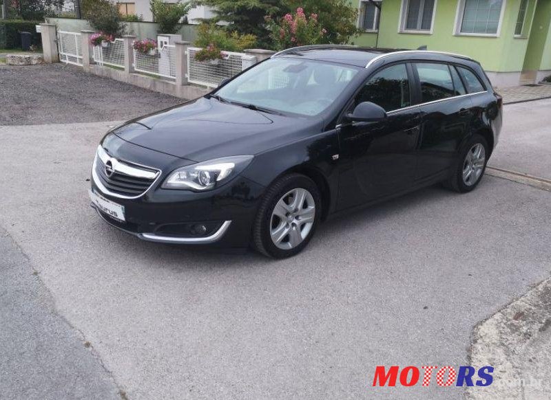2015' Opel Insignia Karavan 1,6 Cdti photo #1