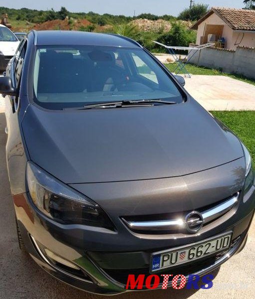 2013' Opel Astra Karavan 1,7 Cdti photo #2