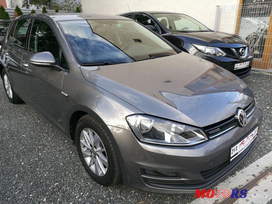 2014' Volkswagen Golf VII photo #2