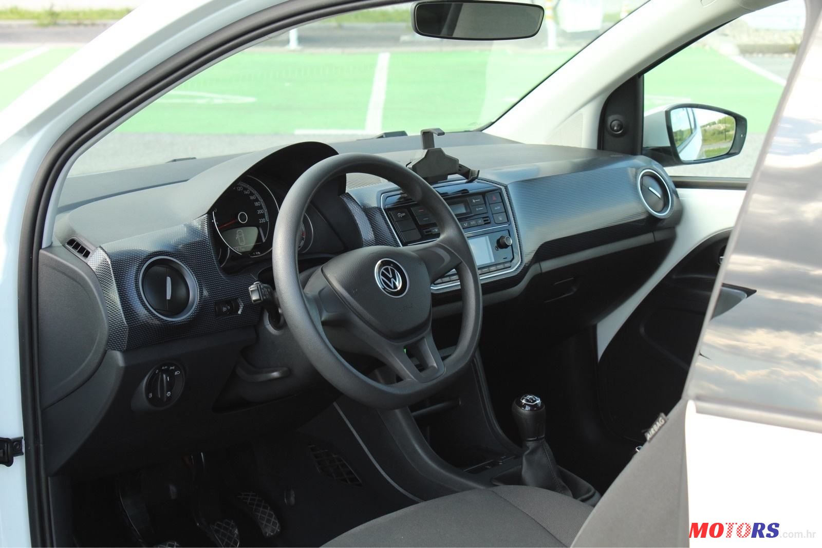 2022' Volkswagen Up! 1,0 photo #5