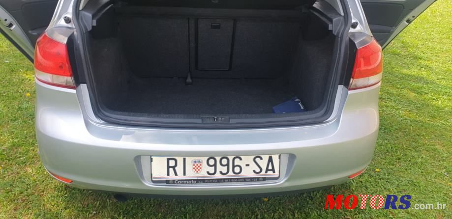 2010' Volkswagen Golf 6 1,6 Tdi photo #6