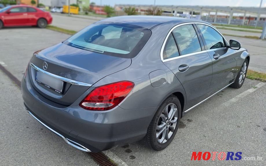 2017' Mercedes-Benz C-Klasa 200 D photo #3