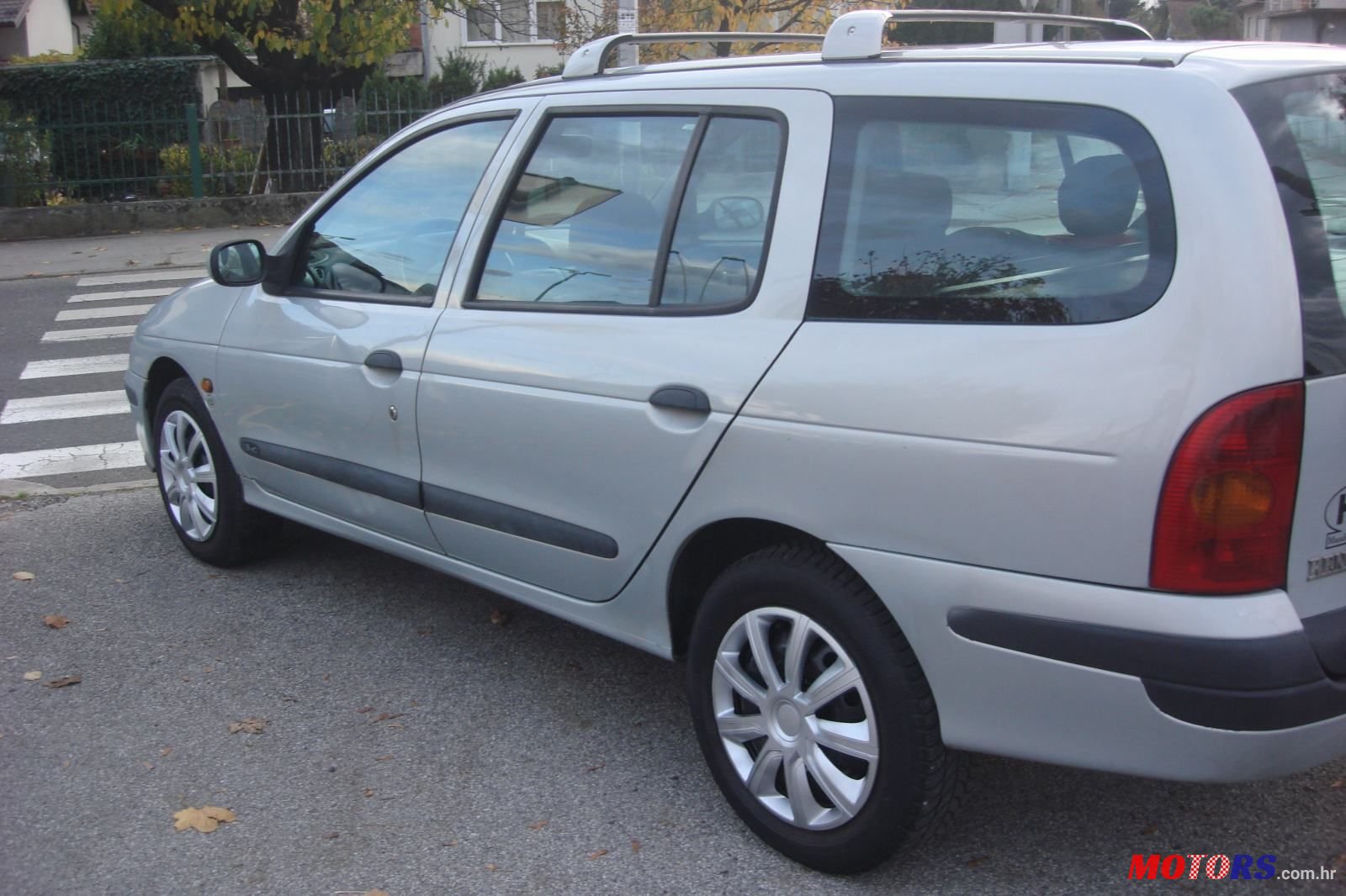 2003' Renault Megane 1,9 Dci photo #2
