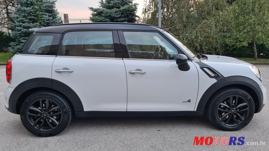 2011' MINI Countryman photo #6