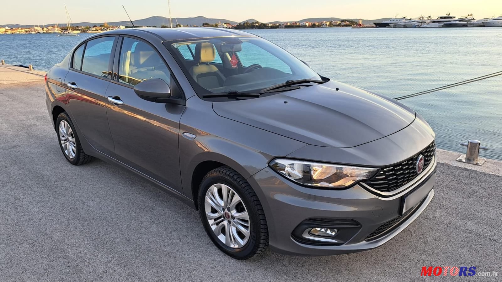 2016' Fiat Tipo 1,6 Multijet photo #2