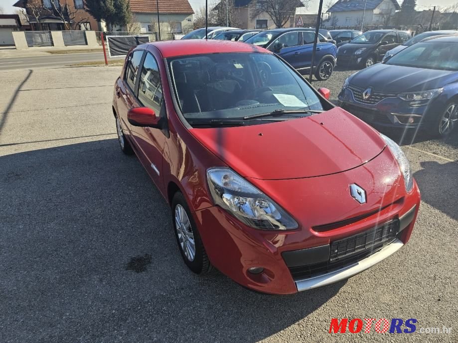 2012' Renault Clio 1,2 16V photo #2