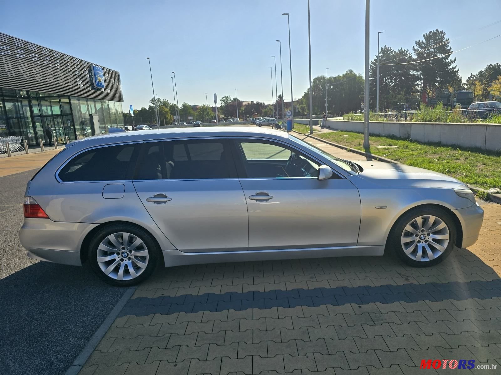 2008' BMW Serija 5 525D photo #2