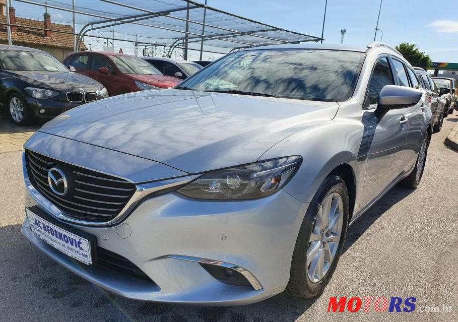 2015' Mazda 6 Sport Combi Cd150 photo #1