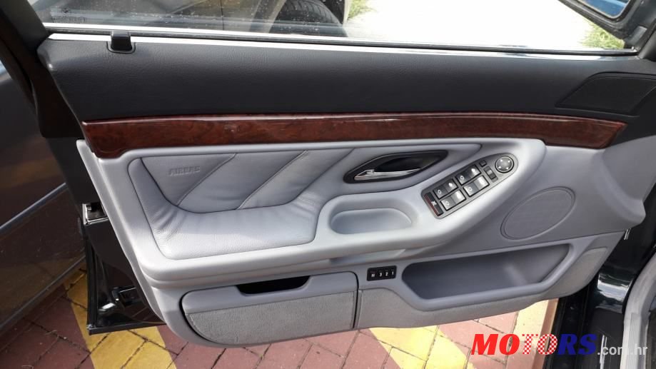 2000' BMW Serija 7 728I photo #2