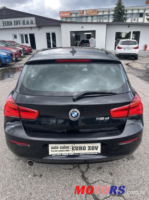 2016' BMW Serija 1 116D photo #6