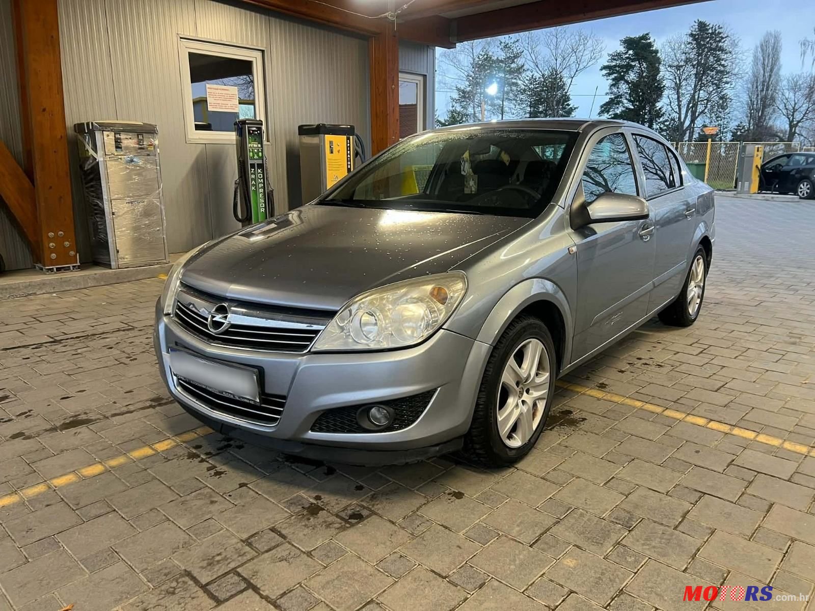 2010' Opel Astra 1,6 photo #5