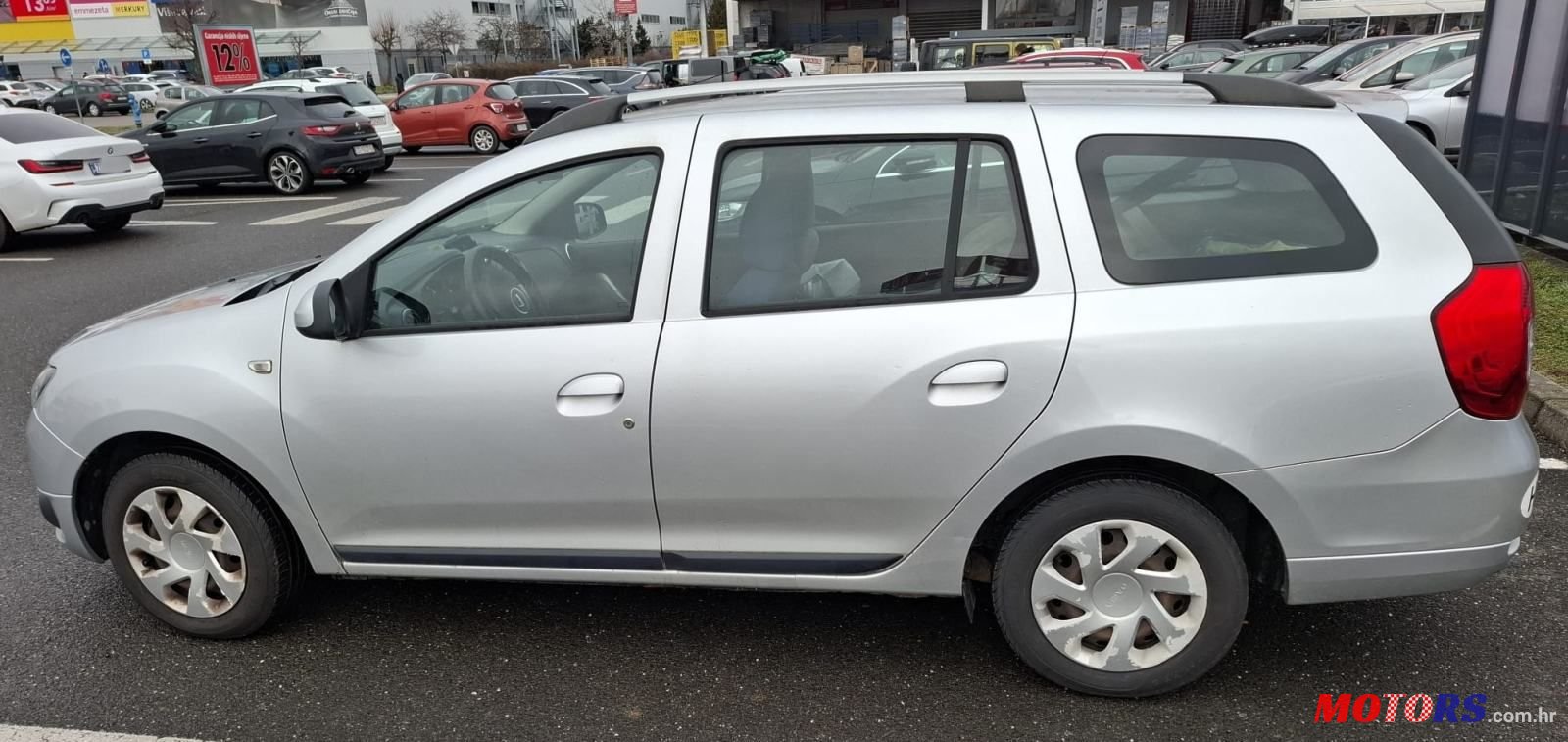 2014' Dacia Logan photo #6