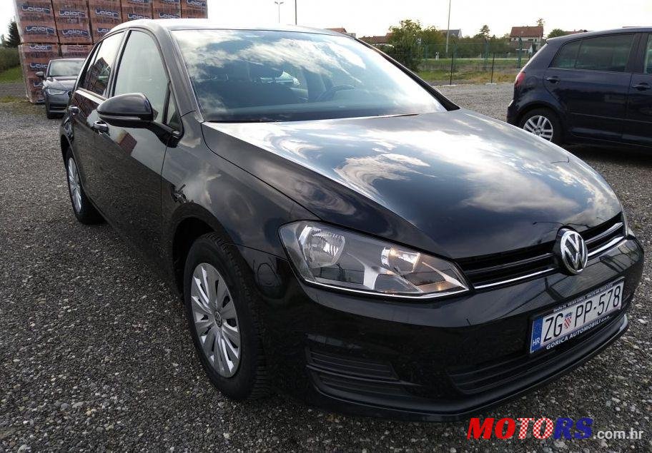 2014' Volkswagen Golf VII photo #1