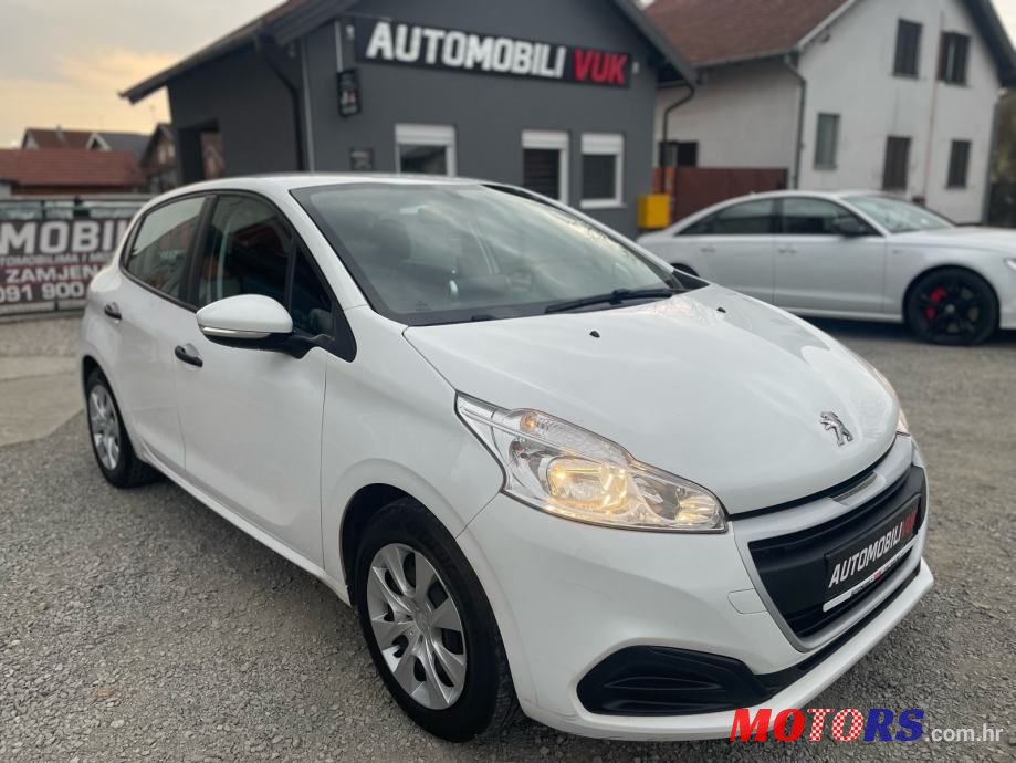 2019' Peugeot 208 photo #1