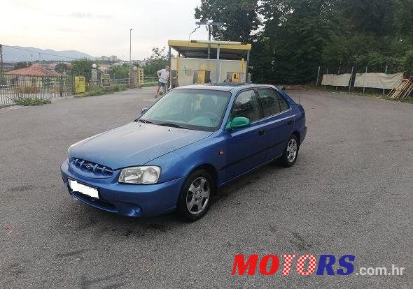 2001' Hyundai Accent 1,5 Glsi photo #1