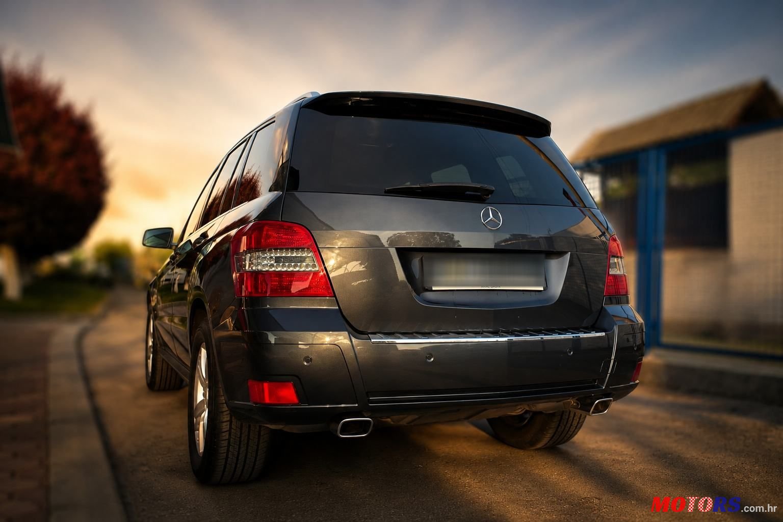 2012' Mercedes-Benz GLK 220 4Matic photo #4