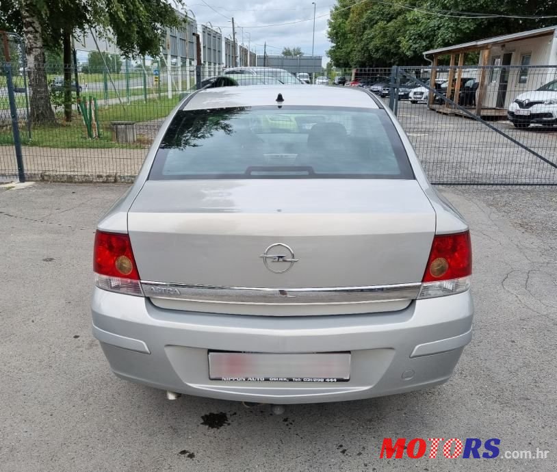 2008' Opel Astra 1,6 photo #4
