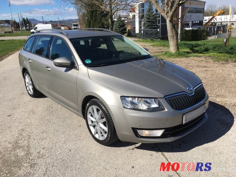 2014' Skoda Octavia Combi photo #2